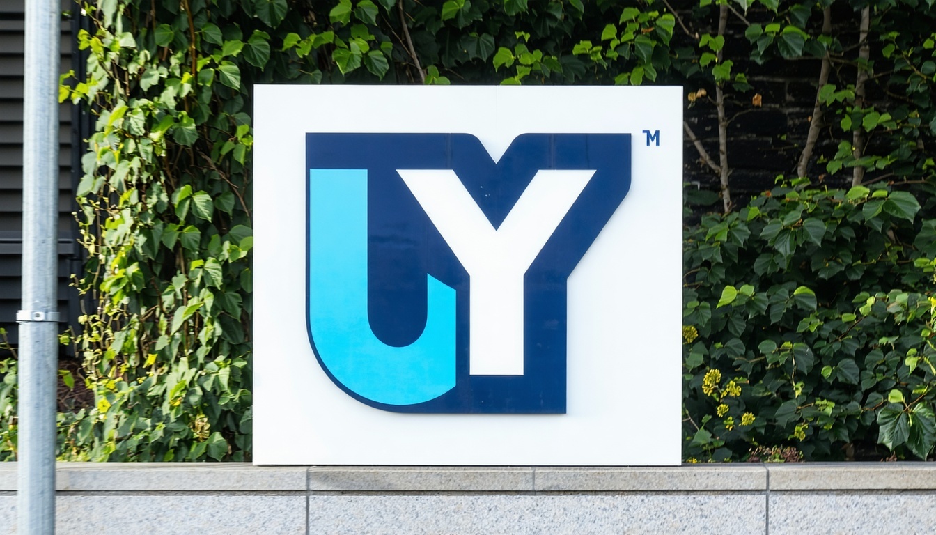 Urban Youth Services logo